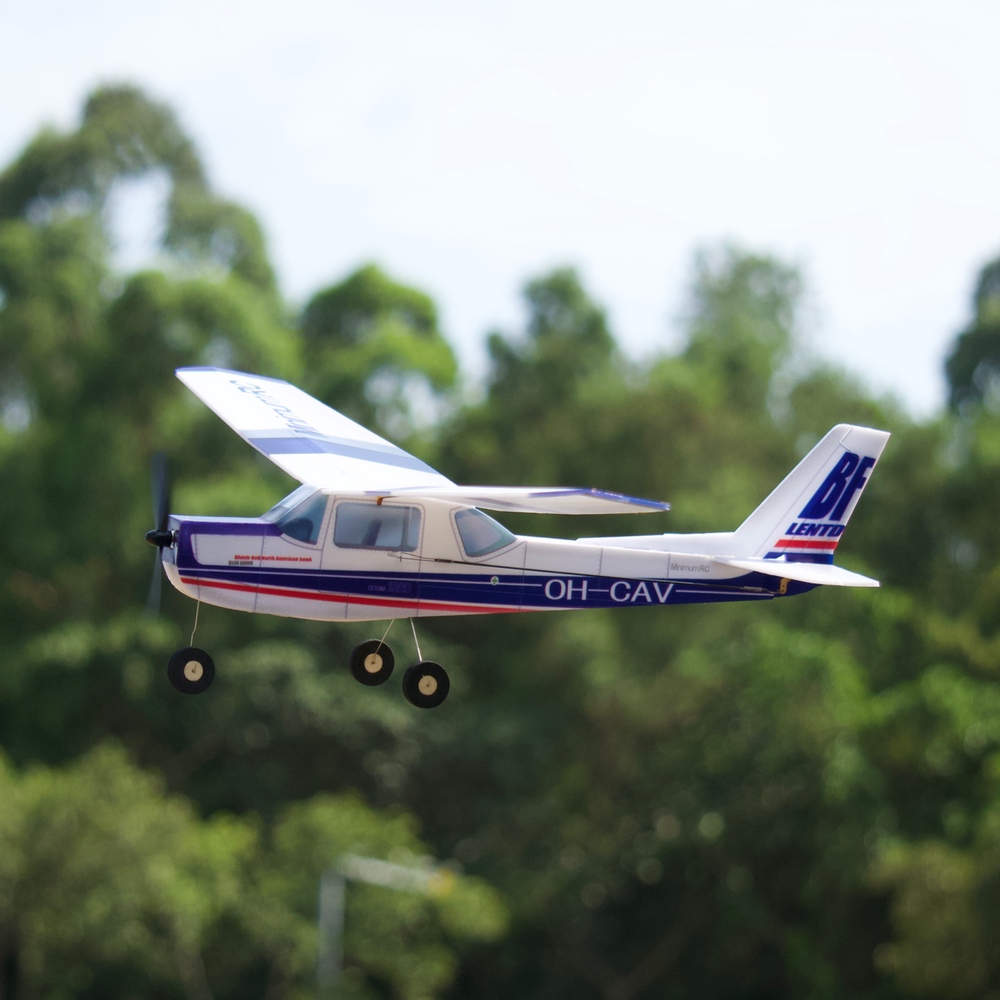 MinimumRC Plane Kit Blue Cessn - Kids Outdoor Toys 评论和价格